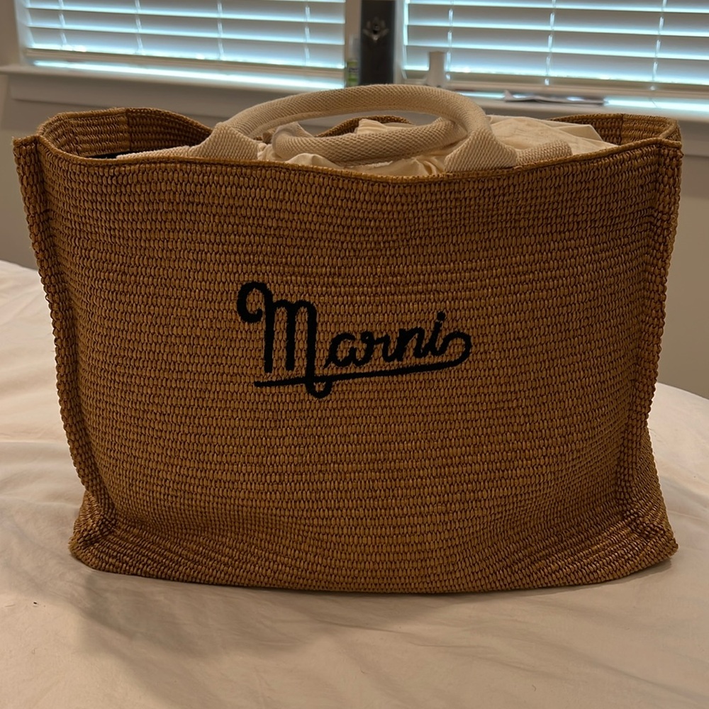 Marni Logo Summer Shopping Tote Bag